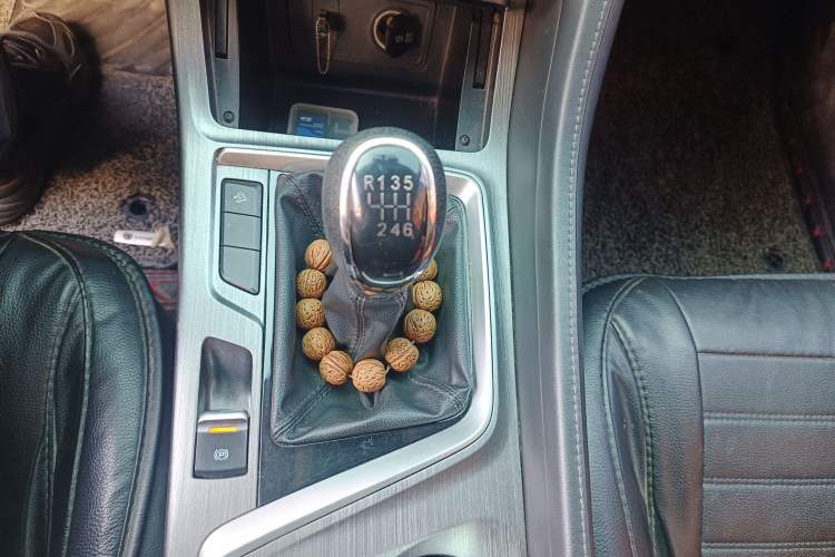 Used CHANGAN CS55PLUS 2020 1.5T Manual Colorful Model