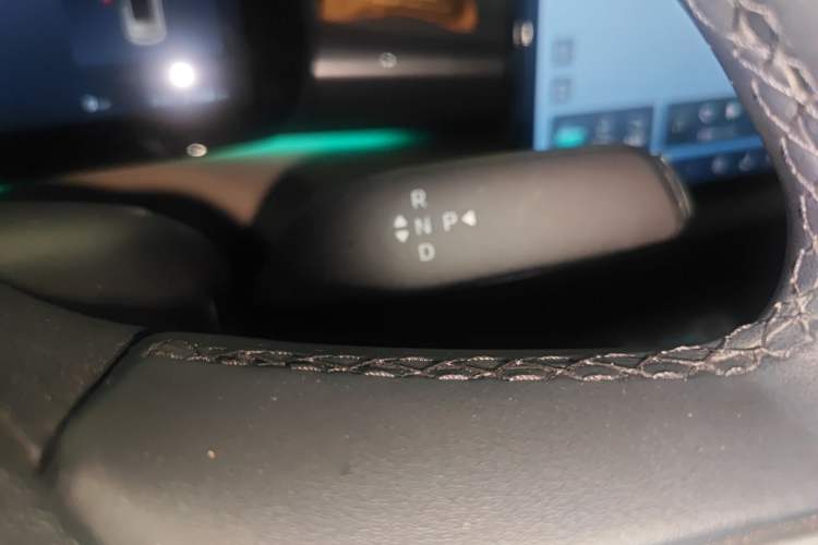 Used BYD Dolphin 2025 Intelligent Driving Version 410 km Fashion Edition
