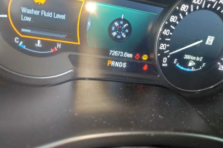 Used Lincoln MKC 2014 2.0T Four-Wheel Drive Luxury Edition Odometer Close Up