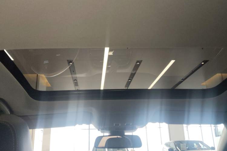 Used Jaguar XEL 2019 2.0T 200 PS Deluxe Edition