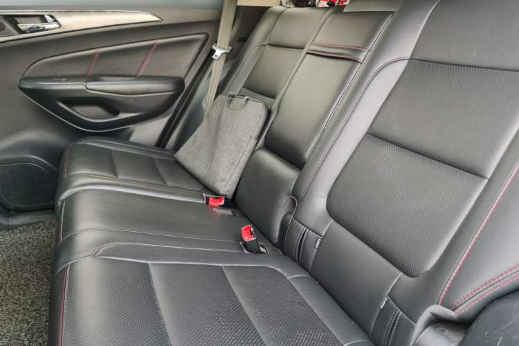 Used CHANGAN CS75 2014 1.8T Automatic Elite Model China IV Standard Left Rear Seat