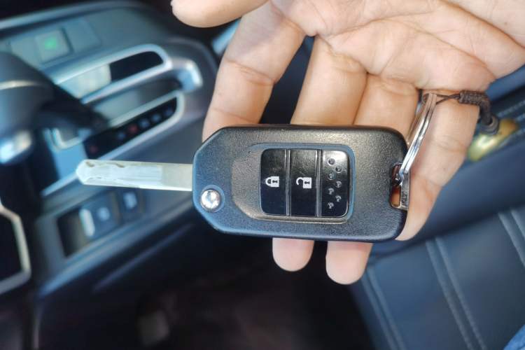 Used Honda CR-V 2021 240TURBO CVT 2WD Comfort Version