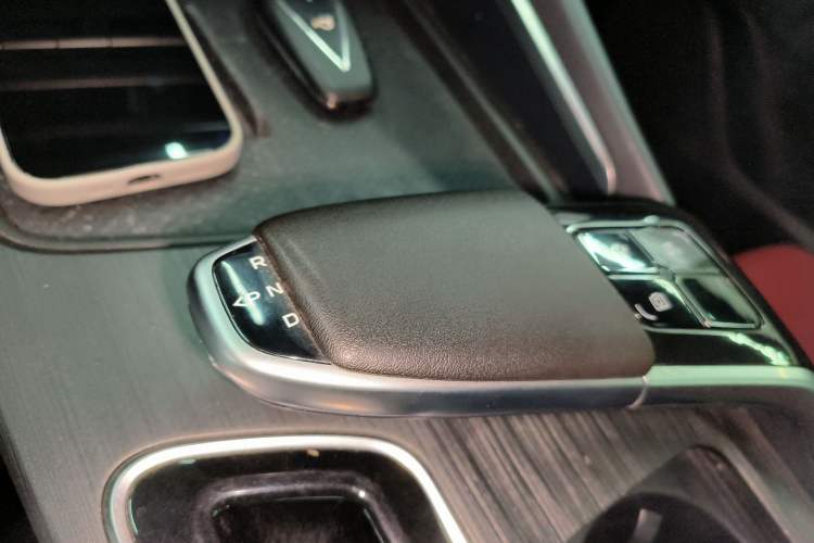 Used CHANGAN UNI-T 2020 1.5T Prestige Version
