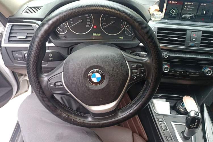 Used BMW 3 Series 2019 320Li Fashion Model
