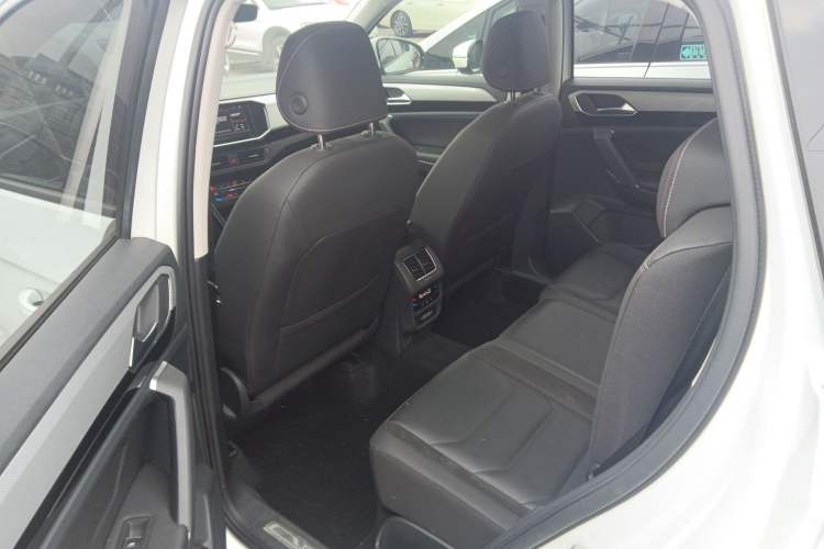 Used Volkswagen Tayron 2020 330TSI Two-Wheel Drive Luxury Smart Connectivity Version Left Rear Seat