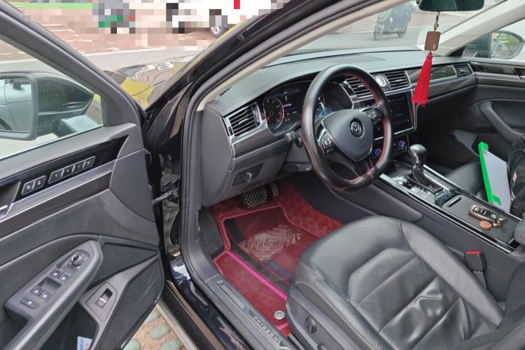 Used Volkswagen Phideon 2019 380TSI Two-Wheel Drive Business Edition China VI Standard
