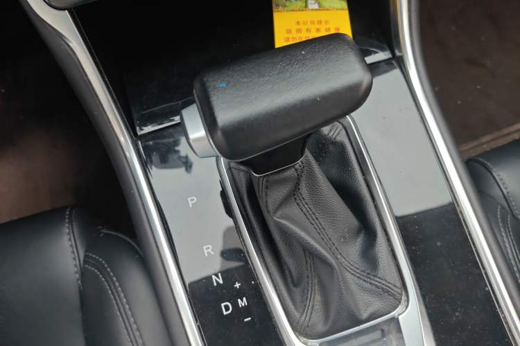 Used Changan CS75 2021 Honor Million Edition 280T DCT Luxury Model
