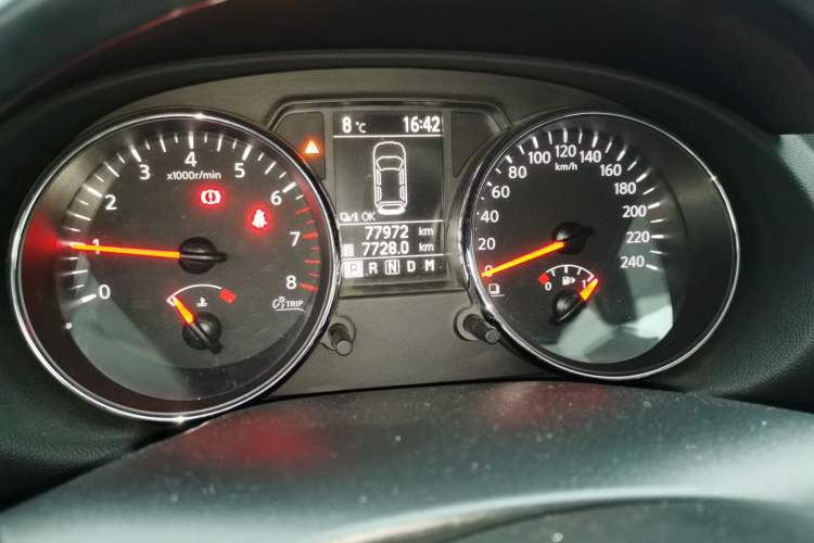 Used Nissan Qashqai 2012 2.0 XL Fire CVT 2WD Odometer Close Up
