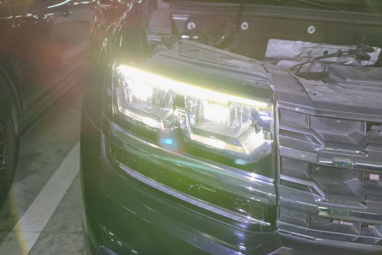 Used Volkswagen Teramont 2020 380TSI Four-Wheel Drive Luxury Version China VI Standard Right Front Headlight