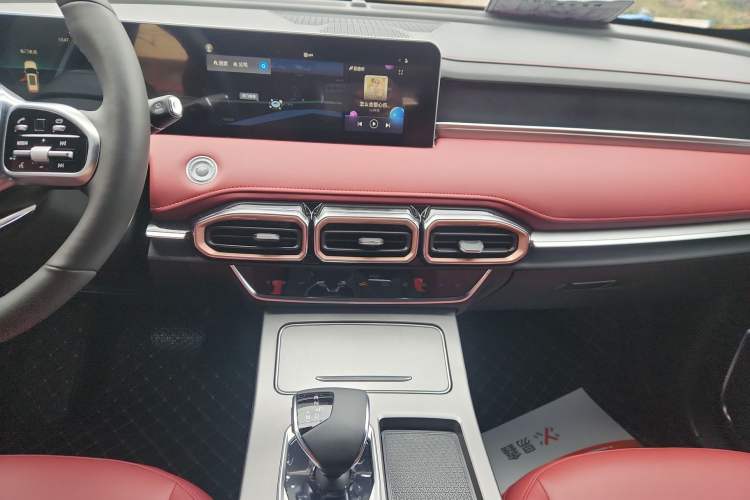 Used JETOUR X70 PLUS 2025 Champion Edition 1.5T DCT Champion MAX+ 5-seater