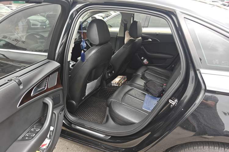 Used Audi A6L 2014 30 FSI Comfort Model Left Rear Seat