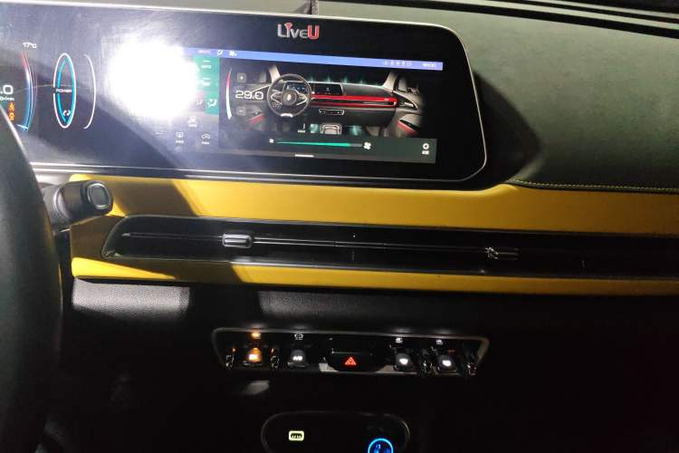 Used ORA Good Cat GT 2023 Mulan Edition 401km Prestige Version
