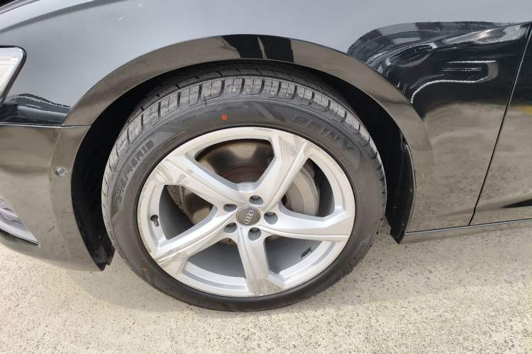 Used Audi A6L 2021 45 TFSI quattro Prestige Elegant Edition Left Front Wheel Hub