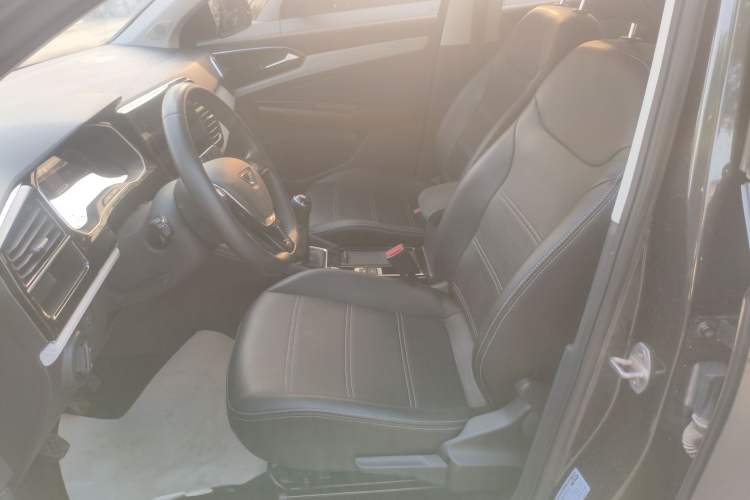 Used Jetta VS5 2023 280TSI Manual Entry-Level Model Left Front Seat