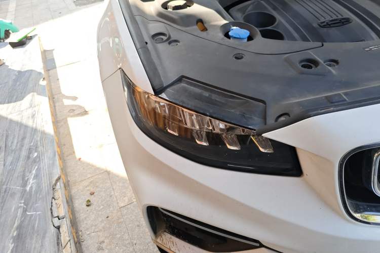 Used Geely Auto Emgrand X7 Sport 2020 1.8TD DCT ZhiZun PRO