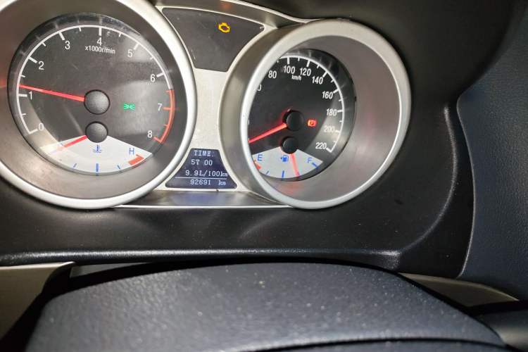 Used Geely Auto GX7 2013 1.8L Manual Elite Model
