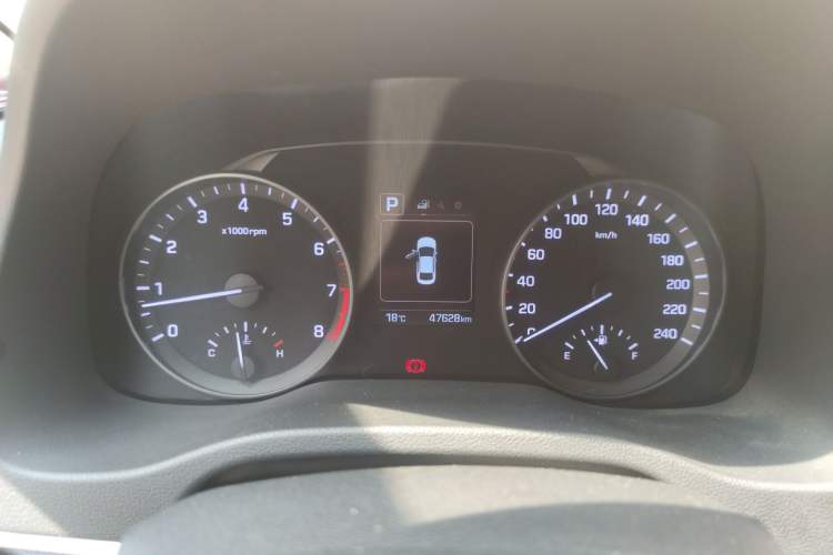 Used Hyundai Elantra (6th Generation / Lingdong) 2016 1.6L Automatic ZhiXuan – Elite Version