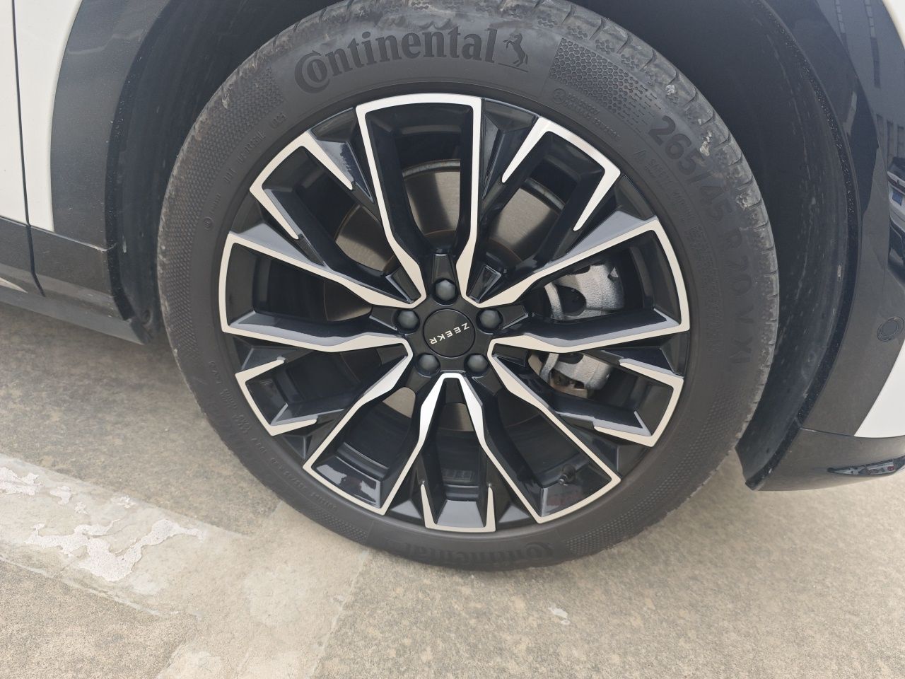 Zeekr 7X 2025 75 kWh Rear-Wheel Drive Intelligent Driving Version — снимка 8