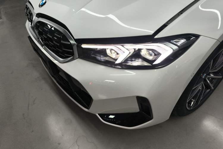 Used BMW 3 Series 2025 325Li M Sport Package Left Front Headlight