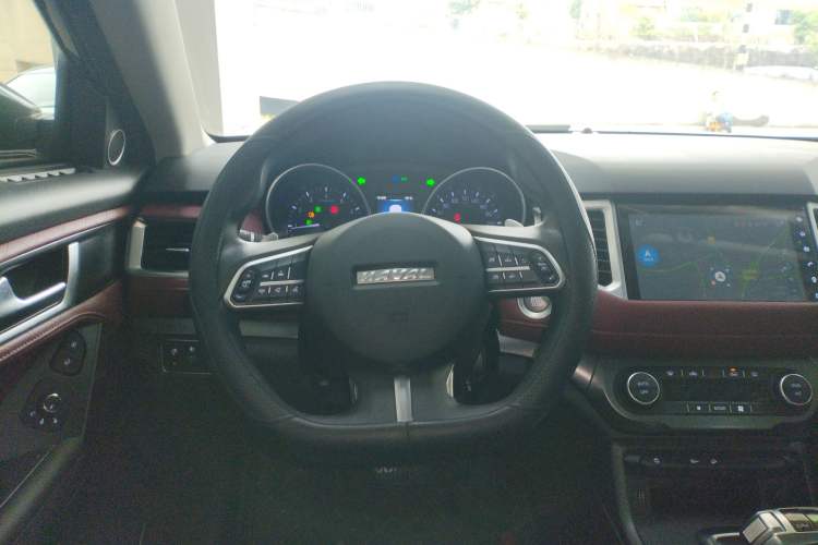 Used Haval H6 Coupe 2021 Smart Connect Version 1.5T Automatic Two-Wheel Drive Elite Model Steering Wheel
