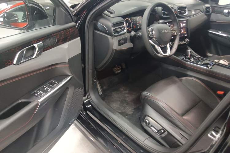 Used Lynk & Co 03 2020 1.5TD DCT JingPro Edition Driver Seat