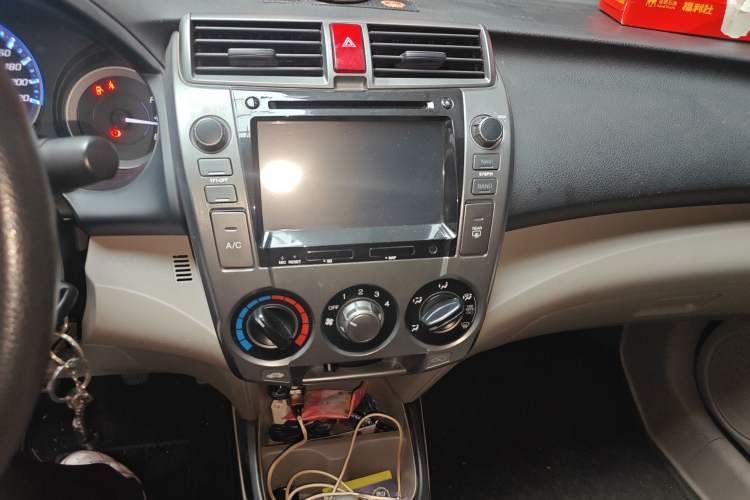 Used Honda City Classic 2012 1.5L manual Comfort version