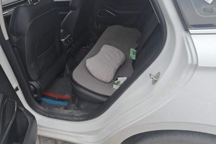 Used Geely Auto Emgrand 2022 4th Generation 1.5L CVT Luxury Model