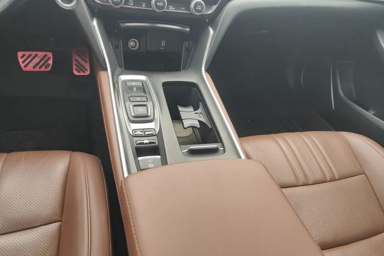 Used Honda Inspire 2019 Rui·Hybrid 2.0L Jing Shang Edition China VI