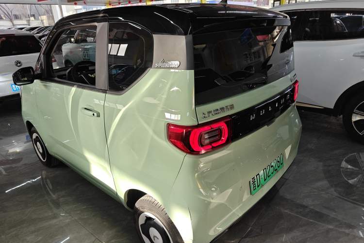 Used Wuling Hongguang MINIEV 2021 Macaron Fashion Model Lithium Iron Phosphate