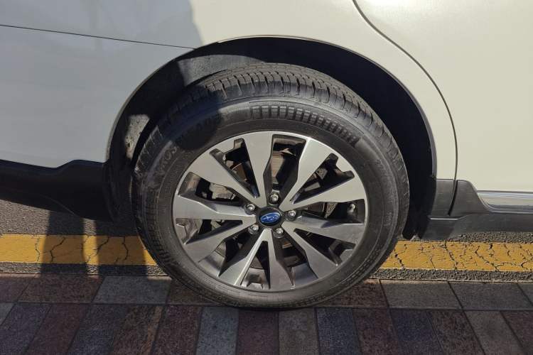 Used Subaru Outback 2015 2.5i Sport Navigation Edition
