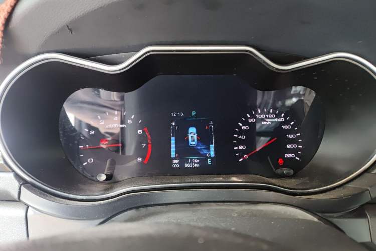 Used Zotye Z560 2017 1.5T CVT Luxury Model
