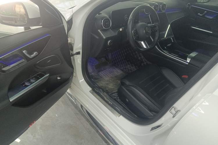 Used Mercedes-Benz C-Class 2022 C 200 L Sport Edition Driver Seat