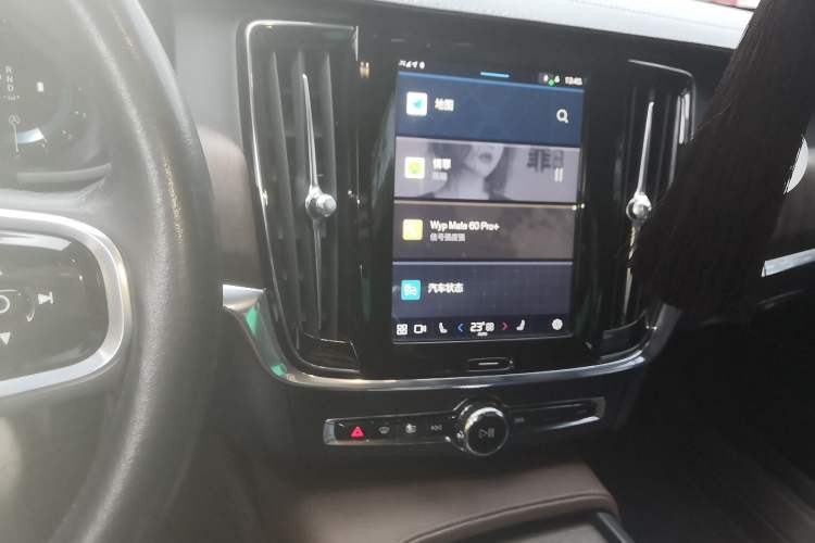 Used Volvo S90 2022 B5 Zhiyuan Luxury Edition