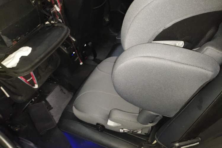 Used Volkswagen Tiguan L New Energy 2021 430 PHEV Plug-in Hybrid Flagship Edition Left Rear Seat