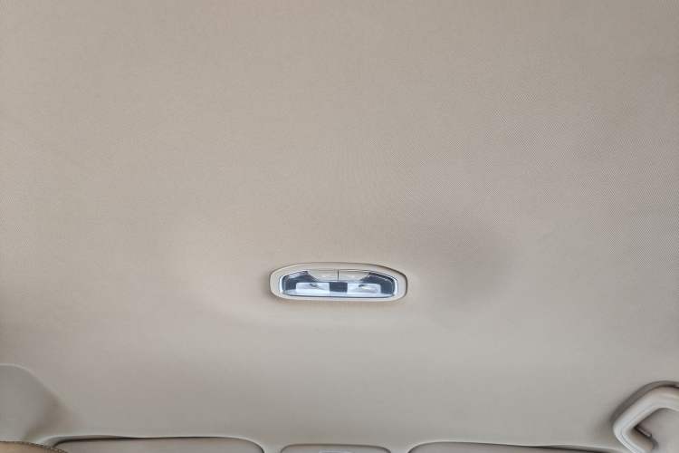 Used Geely Auto Emgrand 2018 1.5L CVT Luxury Model Headliner