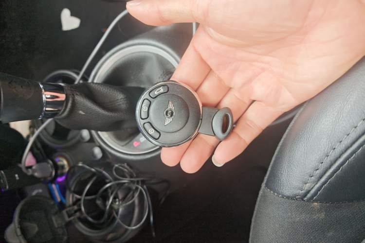 Used MINI 2012 1.6L COOPER Baker Street