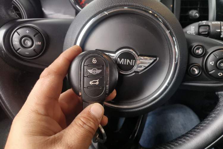 Used MINI MINI 2016 1.5T COOPER