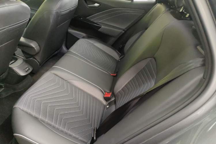 Used Volkswagen ID.3 2023 Upgraded Model Pure Intelligent Enjoyment Version Left Rear Seat