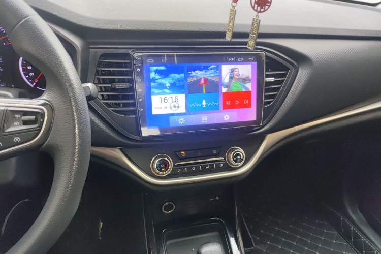 Used Land X2 2017 1.6L Automatic Jingrui Edition
