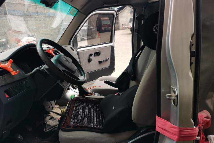 Used Jinbei New Hiace X30L 