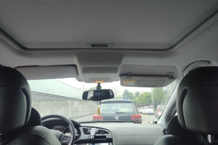 Used Peugeot 3008 2016 2.0L Automatic Trend Edition Headliner