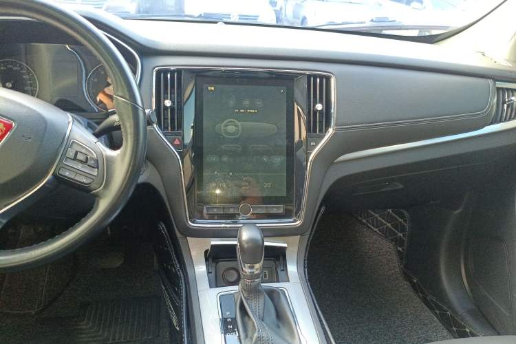 Used Roewe RX5 2019 20T Two-Wheel Drive Automatic Ali Smart Connectivity Platinum Edition