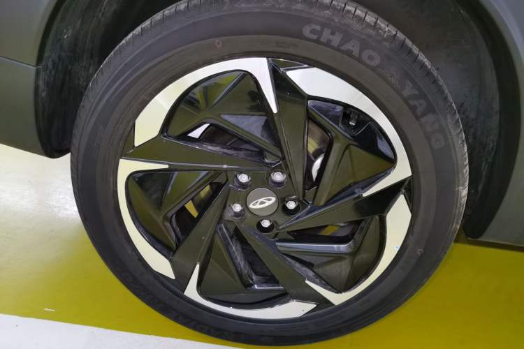 Used Chery Tiggo 7 C-DM 2025 1.5T 120KM Luxury Trim Exterior 5