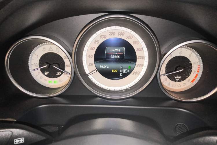 Used Mercedes-Benz E-Class 2015 Facelift E 200 L Sport Edition
