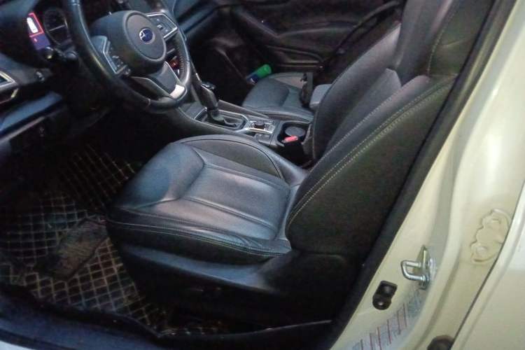 Used Subaru Forester 2019 2.0i Luxury Edition EyeSight Left Front Seat