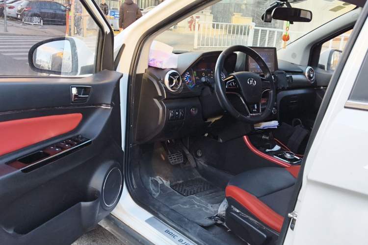 Used BAIC New Energy EX 2018 EX360 New Style Edition
