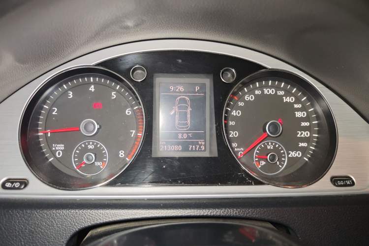 Used Volkswagen Magotan 2013 1.8TSI Premier Model Instrument Cluster