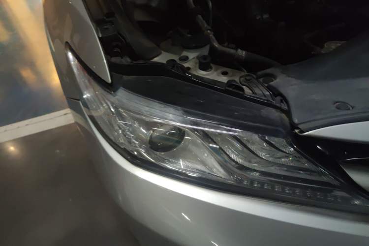 Used Toyota Camry 2019 2.0G Luxury Edition China VI Standard