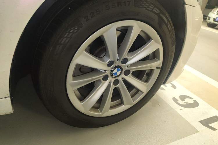 Used BMW 5 Series 2014 520Li Elegant Model