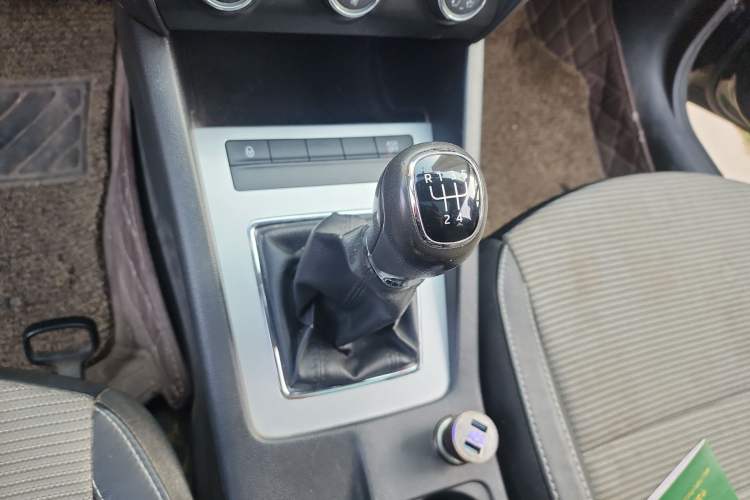 Used Skoda Octavia 2016 1.6L Manual Trend Edition
